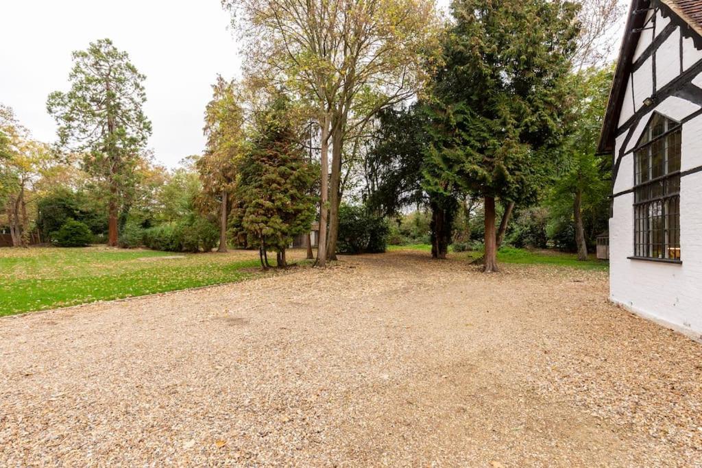 Dorney Windsor Legoland 5 Star Stay For Upto 14 Guests Εξωτερικό φωτογραφία